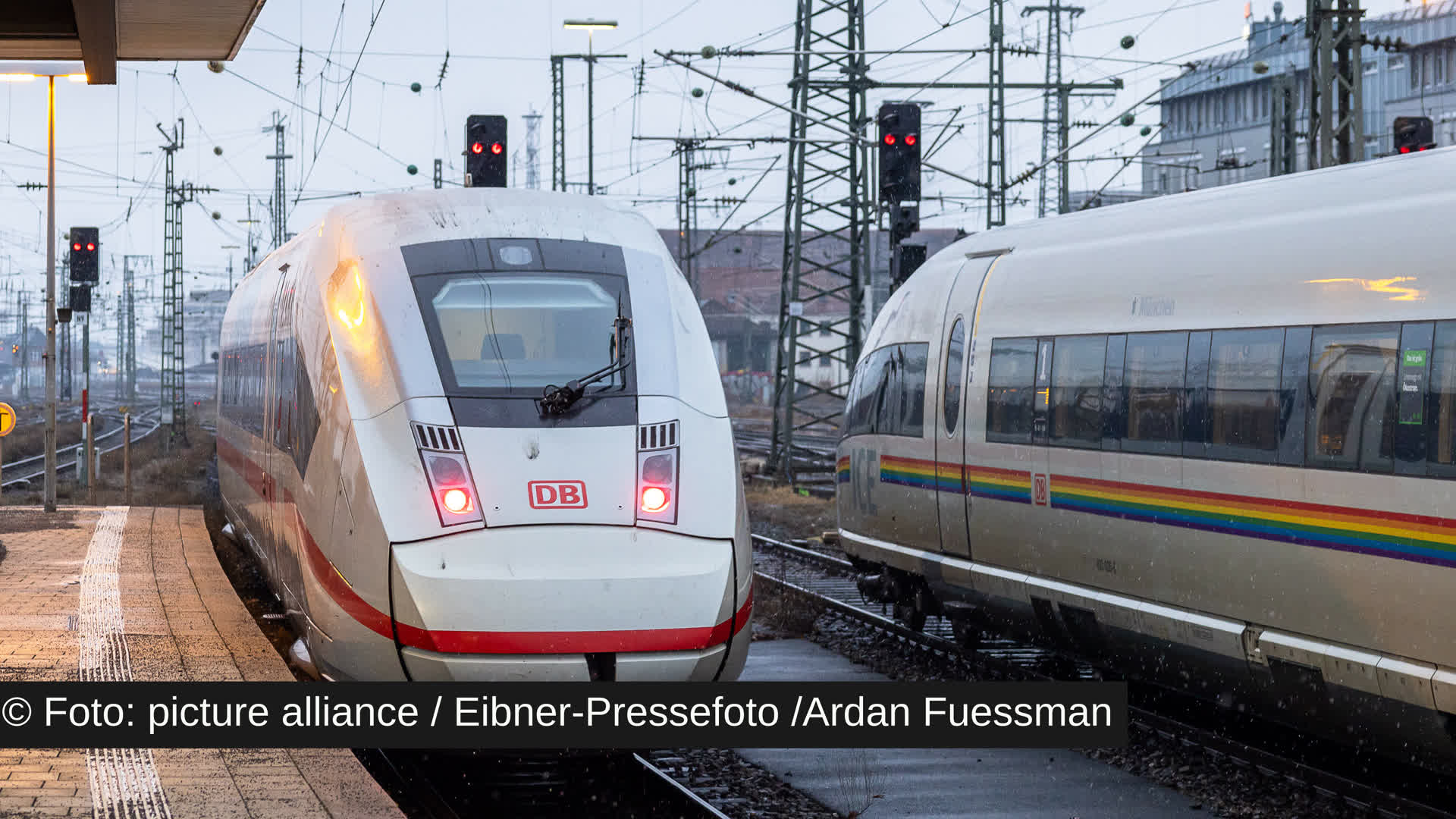 82. Sitzung vom 10.06.2026. TOP 6: Regenbogenbeflaggung bei der Deutschen Bahn episode artwork